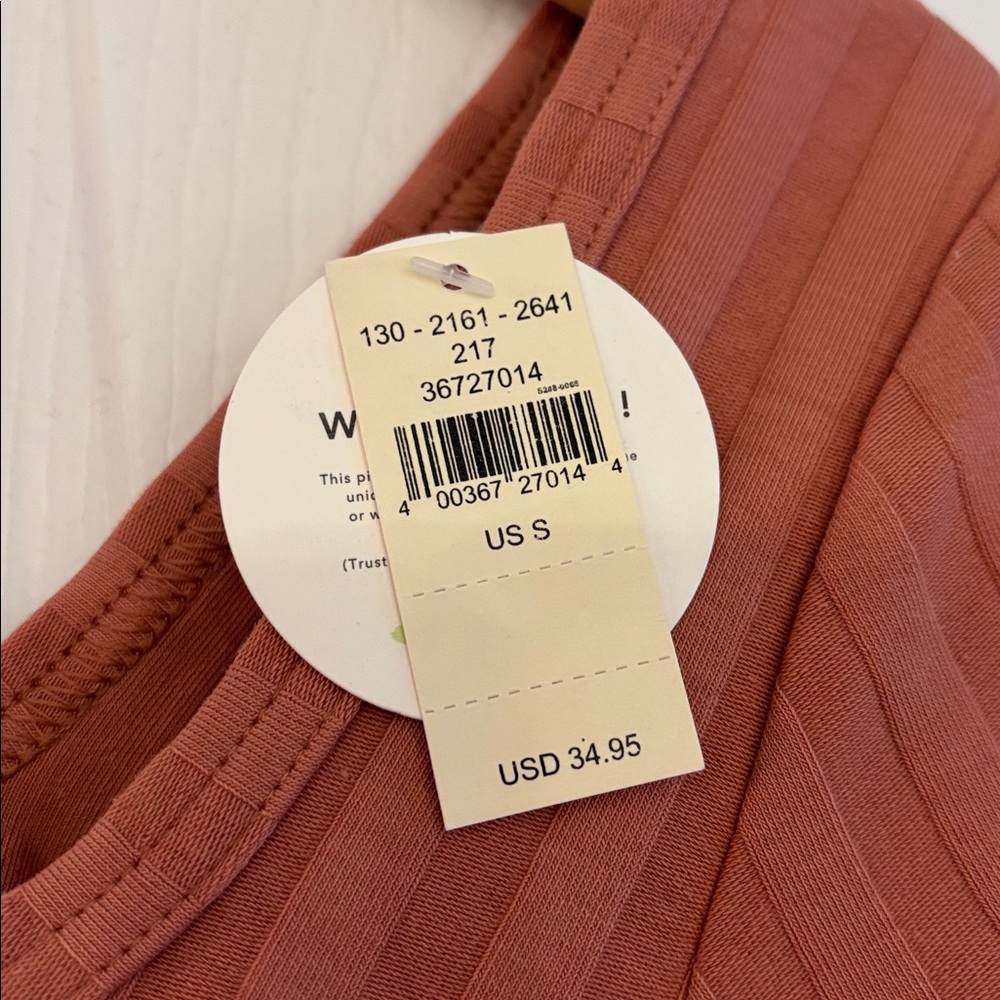 Offline by Aerie OG Groove Crop Top in Tea Rose, size Small, NWT - Picture 3 of 9